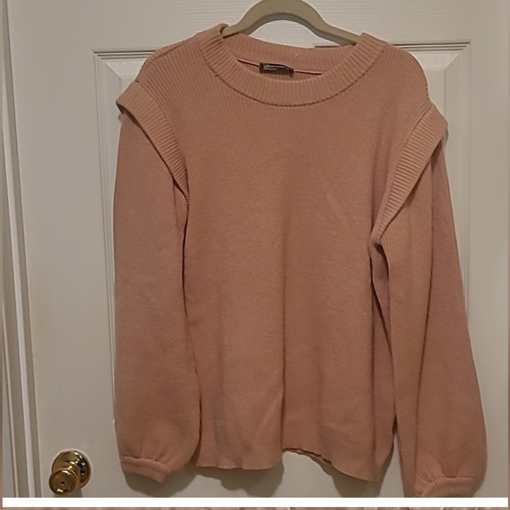 NWT Oversize Beige Pretty Garden sweater Size XL